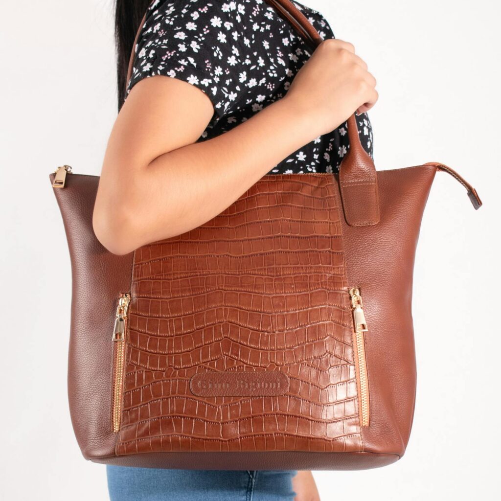 le sac porté épaule